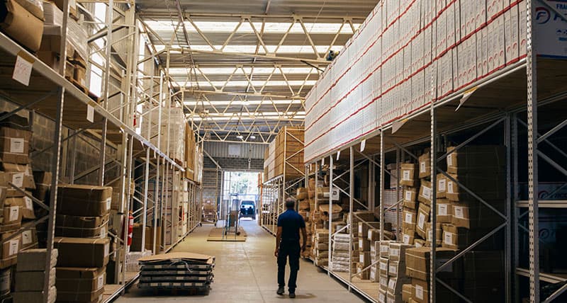 Distribución de Radiadores y Sistemas Térmicos Industriales